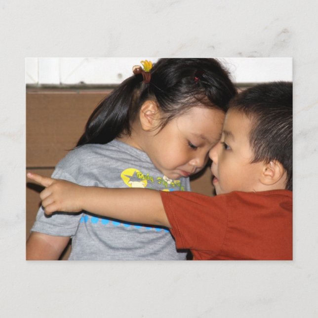 Carte Postale Hey Sis Look ! Petit frère et soeur taïwanais (Devant)