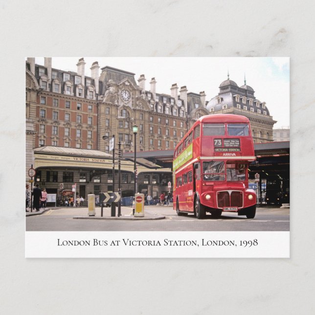 Carte Postale Historique 73 Bus à Victoria Station, Londres 1998 (Devant)