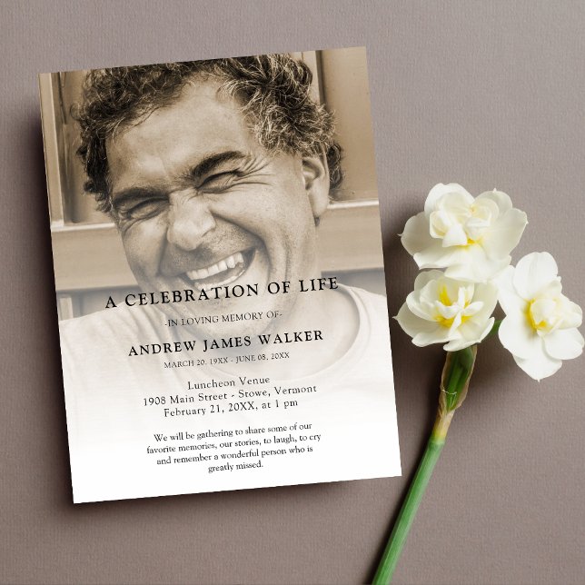 Carte Postale Hommage photographique funéraire (Celebration of Life Photo Postcard)
