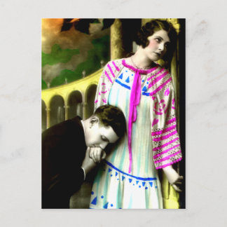 Carte Postale Homme romantique Embrasser la main de la femme Vin