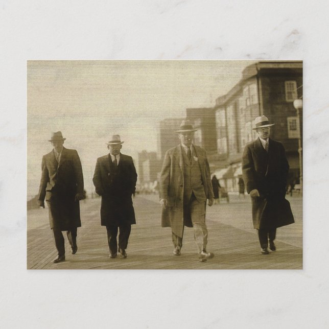 Carte Postale Hommes de ville (Devant)