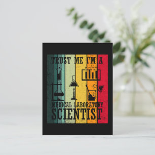 Carte Postale Humour de technicien de laboratoire médical scient