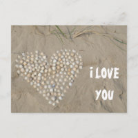 I LOVE YOU - Coeur de coquillages sur la plage