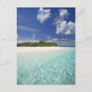 Carte Postale Île tropicale entourée de lagon, Maldives,