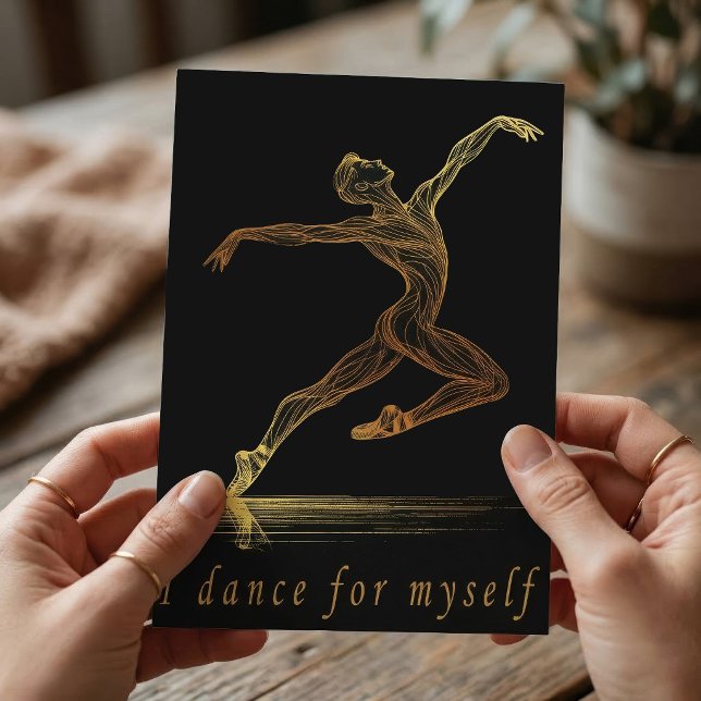 Carte Postale Illustration de danseuse de ballet dorée : grâce e (Golden Ballet Dancer Illustration: Grace in Motion. Postcard)