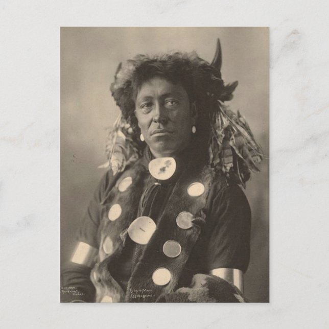 Carte Postale Indienne vintage : Homme nuageux, Assinaboine - (Devant)