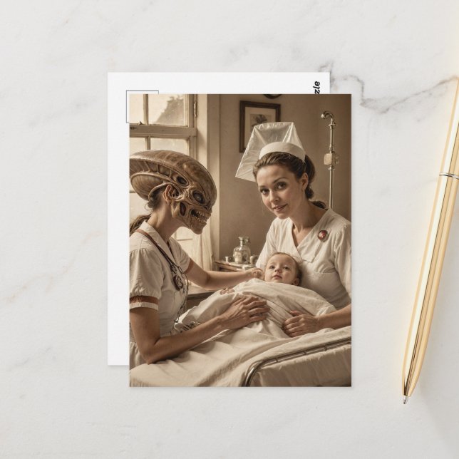 Carte Postale Infirmière Alien (Devant/Arrière en situation)