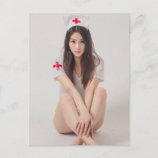 Carte Postale Infirmière sexy
