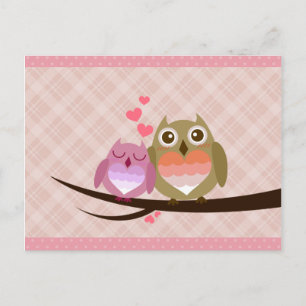 Carte Postale Invitation avec un couple de hiboux mignons plein