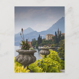 Carte Postale Italie, province de Lecco, Varenna. Villa Monaster