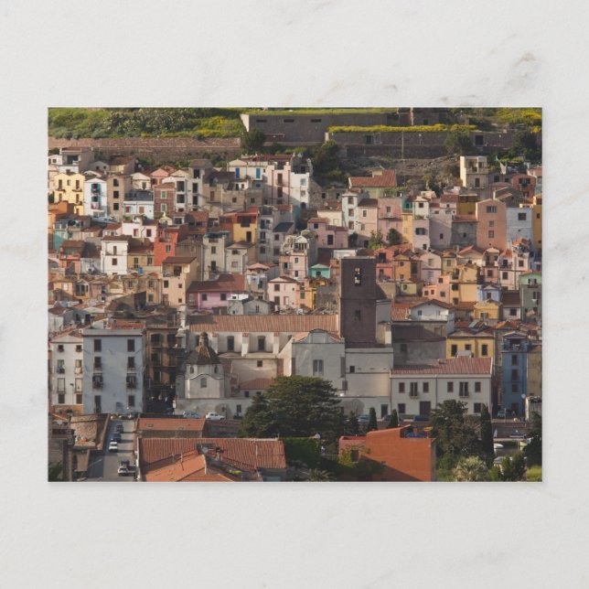 Carte Postale Italy, Sardinia, Bosa. Town view with Castello (Devant)