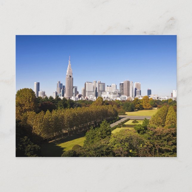 Carte Postale Japon. Tokyo. Shinjuku District Skyline et (Devant)