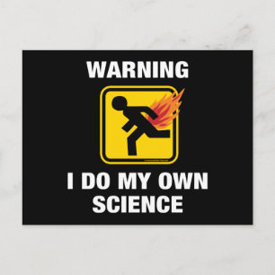 Carte Postale Je fais ma propre science - Humour de pet enflammé