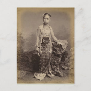 Carte Postale Jeune fille birmane, vers 1875