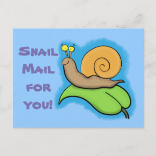 Carte Postale Joli escargot de dessin animé sur une feuille