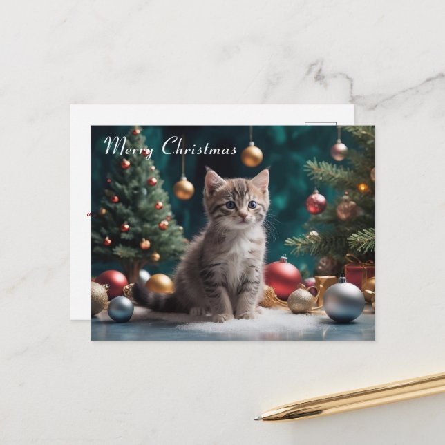 Carte Postale Jouer Kitten de Noël par l'arbre avec ornement (Devant/Arrière en situation)