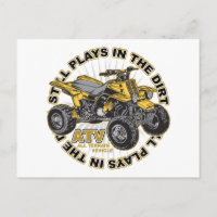 Joues dans le Dirt ATV