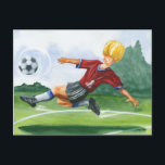 Carte Postale Joueur de football à la balle par Jay Throckmorton<br><div class="desc">Un ballon de football est suspendu dans l'air,  en attendant le coup de pied vicieux que le joueur est en train de livrer. Peut-il plier comme Beckham ? Un joli morceau à accrocher sur votre mur ou à offrir en cadeau aux amateurs de football de votre vie!</div>