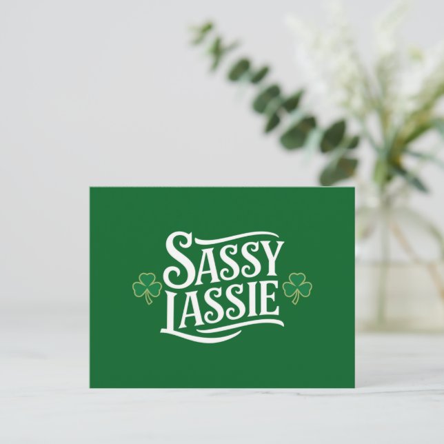 Carte Postale Jour de la Saint Patrick Sassy Lassie Funny Irish  (Debout devant)