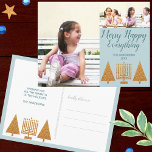 Carte Postale Joyeux Gold Blue 3 Photo Collage Holiday<br><div class="desc">Un 3 photo collage modèle de carte postale vacances pour vous de personnaliser pour élégant or et bleu interconfessionnel Joyeux Bonheur Tout salutations de vacances. L'avant de ces cartes postales en faux or chic et bleu pastel présente des arbres de Noël modernes et une Menorah en or ainsi que deux...</div>