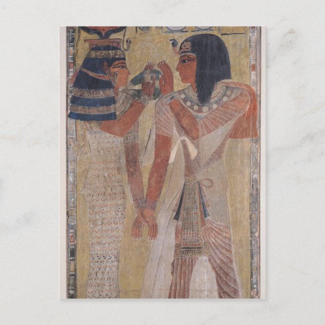 Carte Postale La déesse Hathor placer le collier magique (Devant)