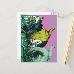 Carte Postale La pile de théière et de tasses à thé rétro