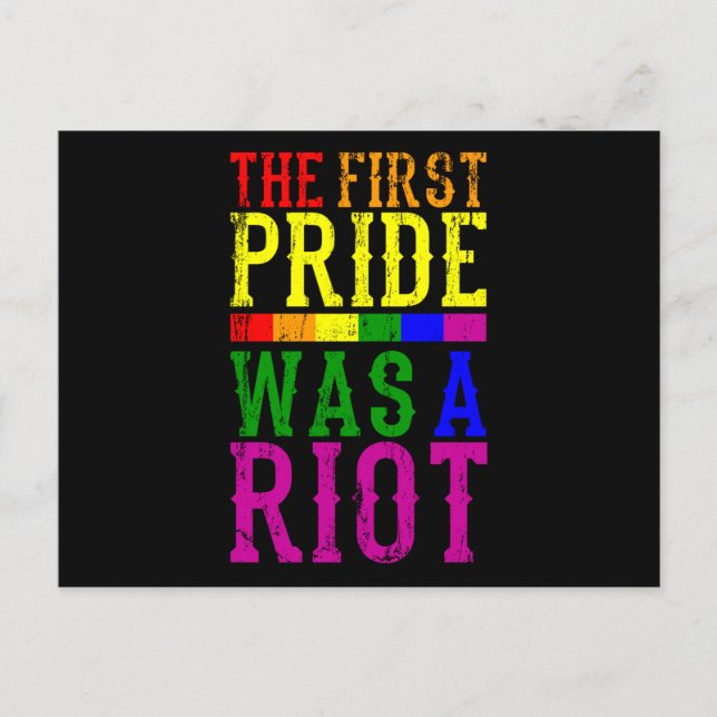 Carte Postale LA PREMIÈRE FIERTÉ ÉTAIT UN MOIS RIOT LGBT Pride L (Devant)
