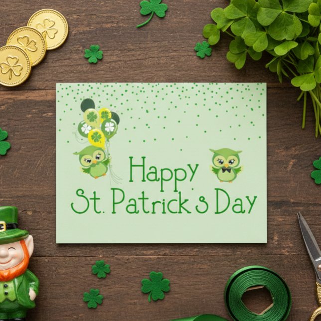 Carte Postale La Saint-Patrick Shamrock Hiboux Verts Mignons (Créateur téléchargé)