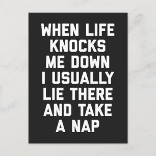 Carte Postale La Vie M'Attaque À Une Citation Drôle