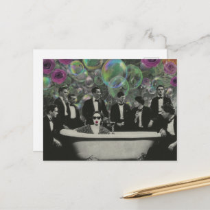 Carte Postale La vue de la baignoire Bulles et roses collage