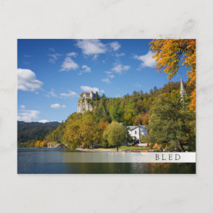 Carte Postale Lac Bled avec des arbres aux couleurs de l'automne