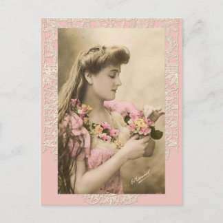 Carte Postale lace and posies victorian lady