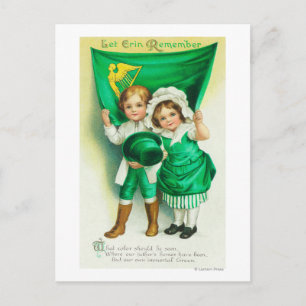 Carte Postale Laissez Erin se souvenir d'un couple tenant un dra