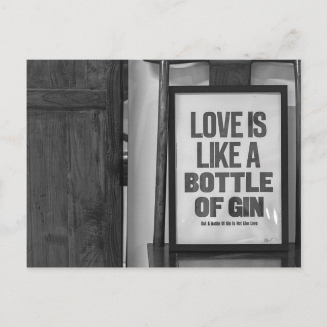 CARTE POSTALE L'AMOUR EST COMME UNE BOUTEILLE DE GIN (Devant)