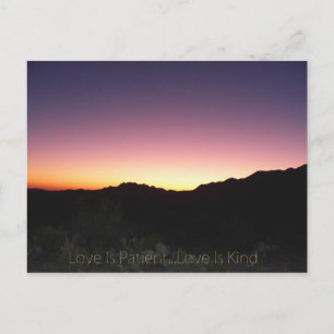 Carte Postale L'Amour Est Patient...L'Amour Est Un Peu