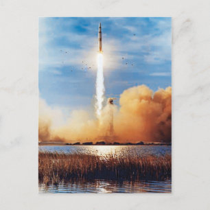 Carte Postale Lancement de la fusée NASA Apollo 8 au centre spat