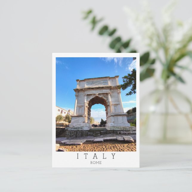 Carte Postale L'Arc de Titus, Rome, Italie (Debout devant)