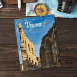 Carte Postale L'Arène de Vérone, Italie<br><div class="desc">L'Arène de Vérone,  un bel amphithéâtre romain à Piazza Bra à Vérone,  Italie</div>