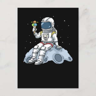 Carte Postale L'astronaute donne aux enfants Lune Atterrissage d