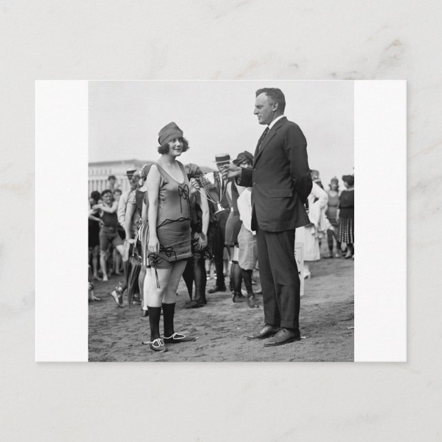 Carte Postale Lauréat à la plage, années 1920 (Devant)