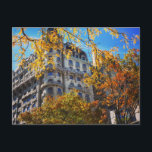 Carte Postale L'automne vibre quitte New York NYC Architecture<br><div class="desc">Il présente une photo couleur originale de l'immeuble Ansonia, dans l'Upper West Side de New York, lors d'une journée d'automne croustillante, comme en témoignent les feuilles d'automne aux couleurs vibrantes. Idéal pour tous ceux qui vivent ou aiment l'automne à New York! De nombreuses autres photographies et illustrations de NYC sont...</div>