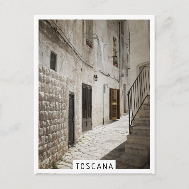 Carte Postale Lave-linge suspendue à sécher dans une ruelle en I (Devant)