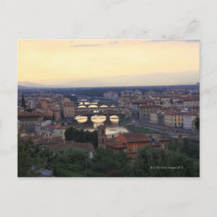 Carte Postale Le fleuve Arno et le Ponte Vecchio à Florence,