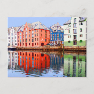 Carte Postale Le front de mer d'Alesund, Norvège