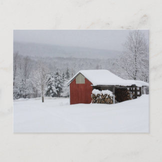 Carte Postale Le hangar à bois