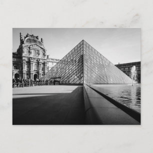 Carte Postale Le Louvre en NB