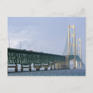 Carte Postale Le pont Mackinac qui s'étend sur le détroit de 2