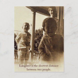 Carte Postale Le rire est la plus courte distance entre 2 person
