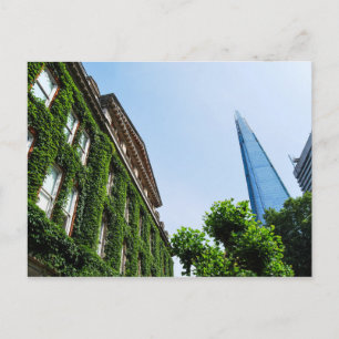 Carte Postale Le Shard and Guy's Hospital couvert à Ivy Londres