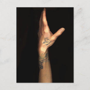 Carte Postale Le tatouage des filles